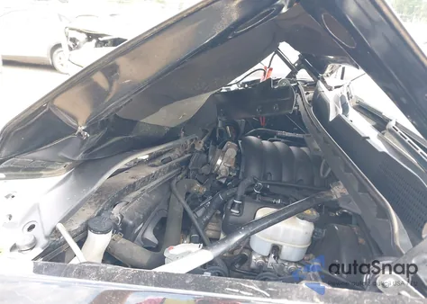 2016 Chevrolet Silverado 1500 1Lt из США, поврежденный, VIN 1GCVKRECXGZ143115